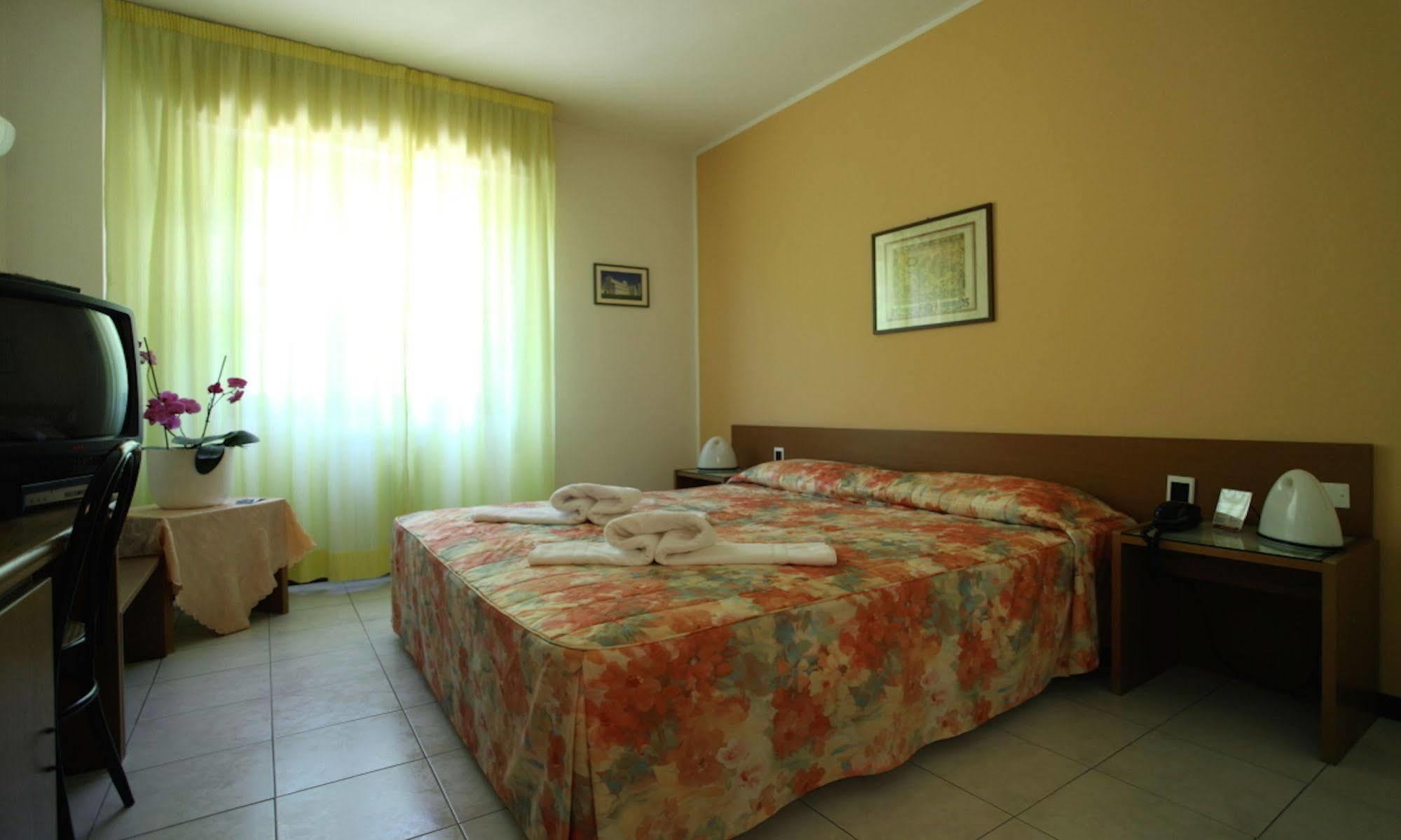 Euro Hotel Pieve Santo Stefano Eksteriør billede